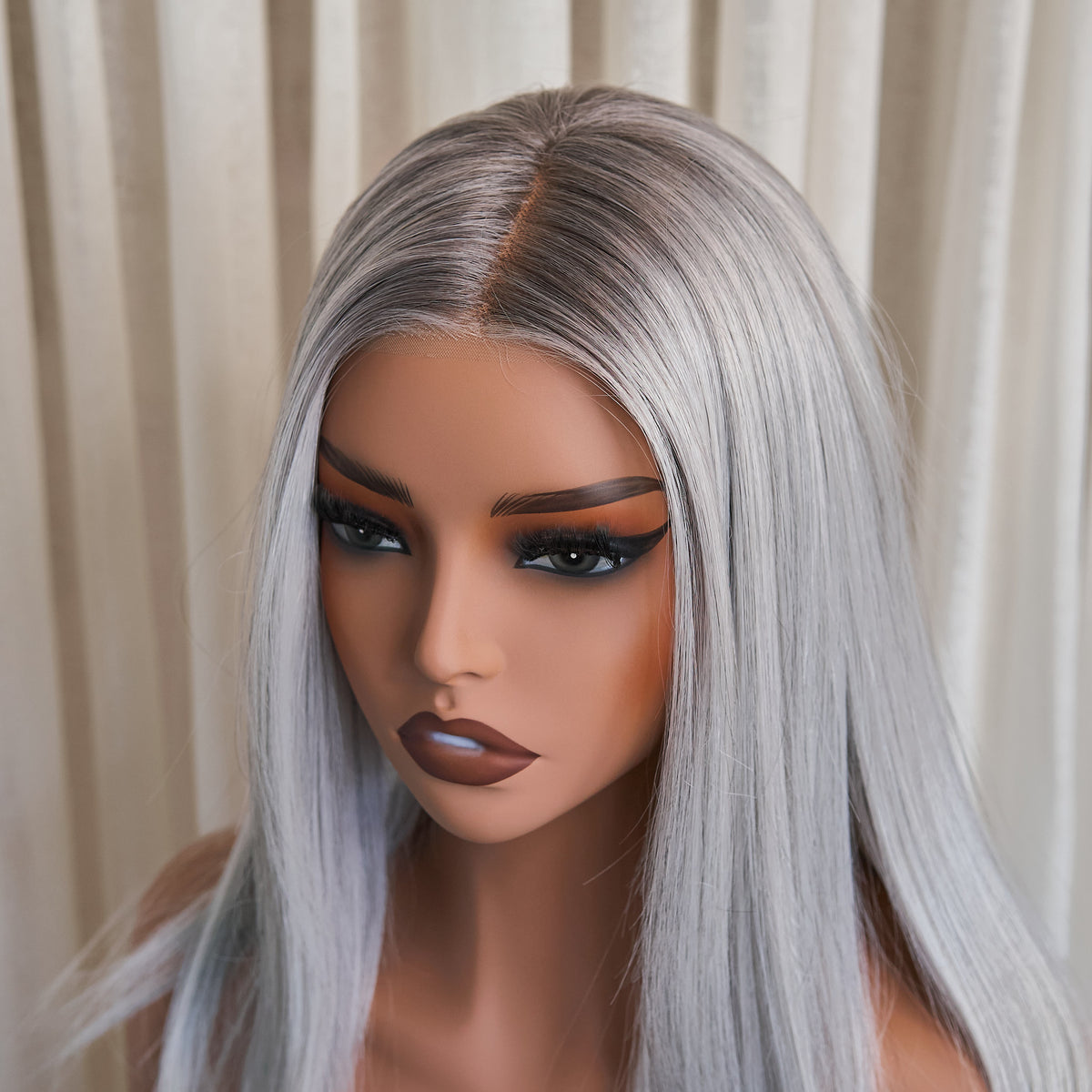 Genesis Hand Tied™ 16" - Iced Silver
