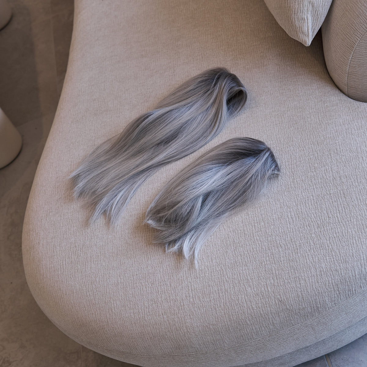 Genesis Hand Tied™ 16" - Iced Silver