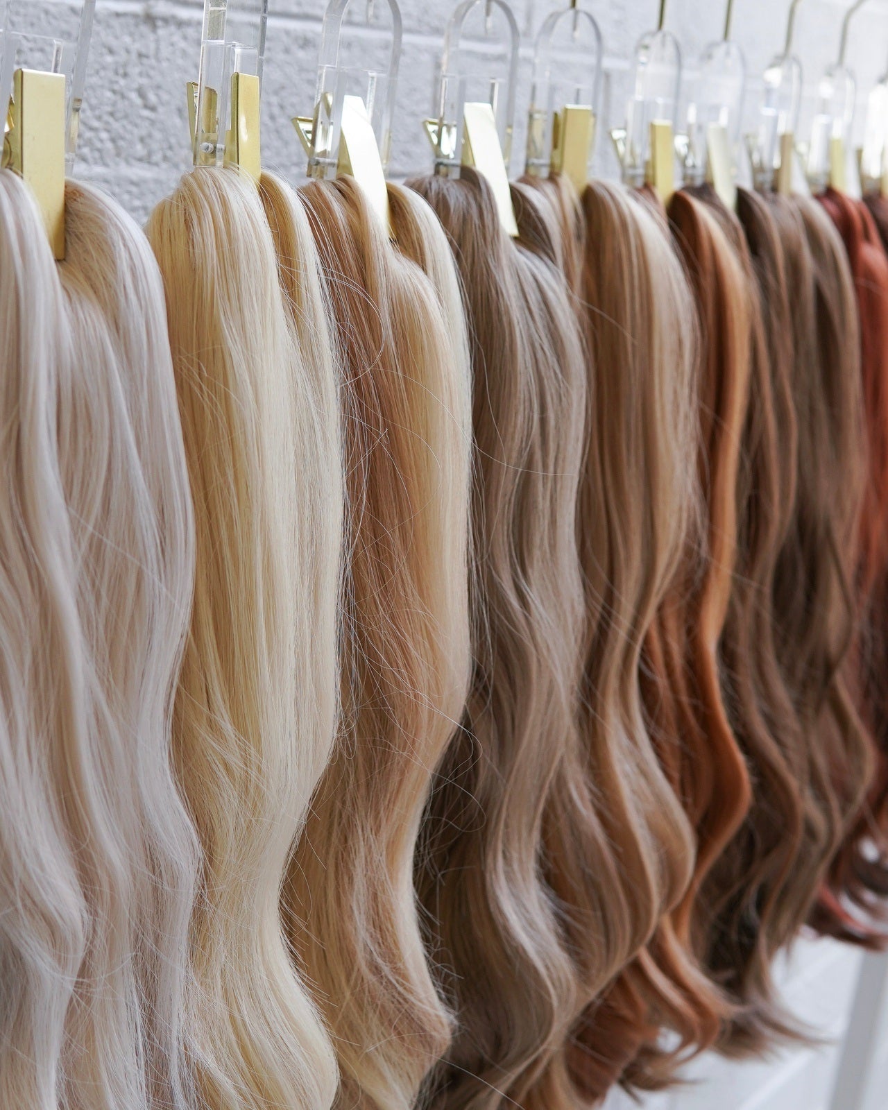 HOLLYWOOD Synthetic 24” Loose Curl Ponytail - Milk & Honey Wigs