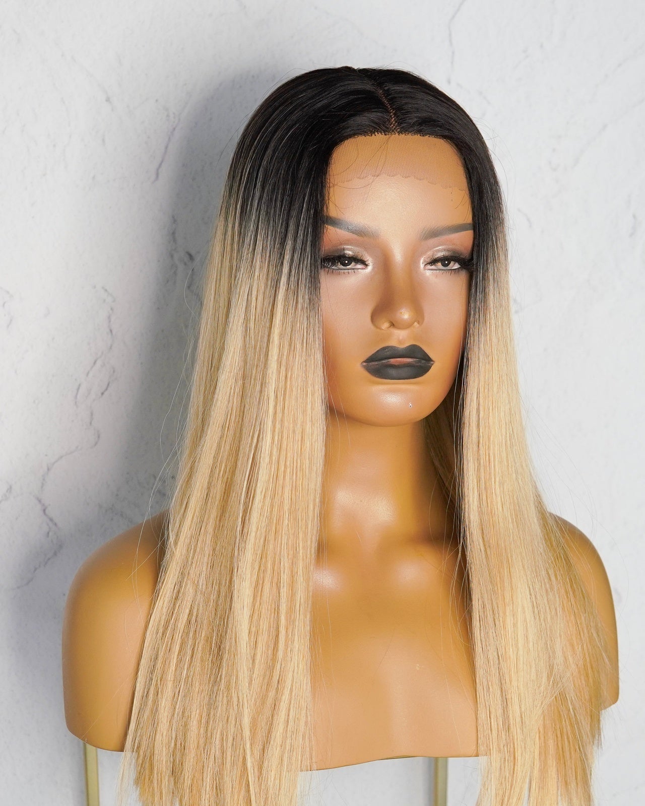 JANELLE Ombre Blonde Lace Front Wig - Milk & Honey Wigs