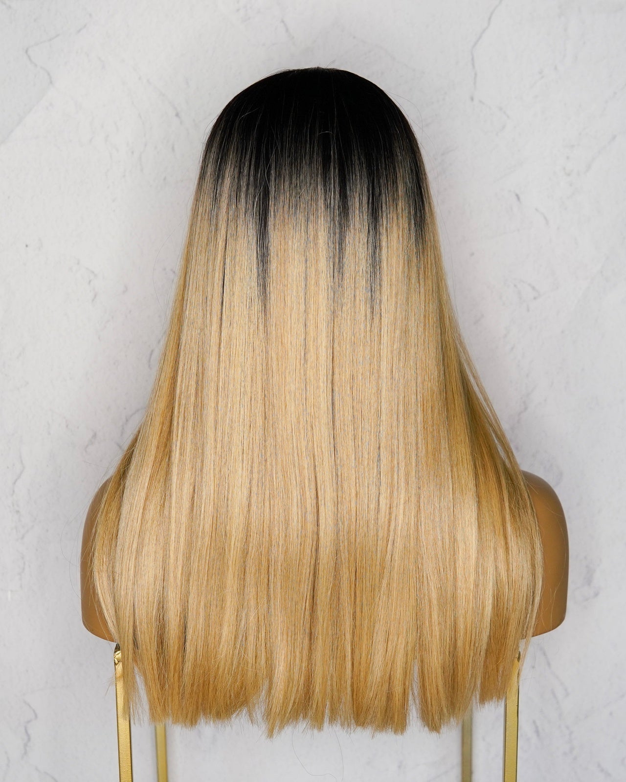 JANELLE Ombre Blonde Lace Front Wig - Milk & Honey Wigs