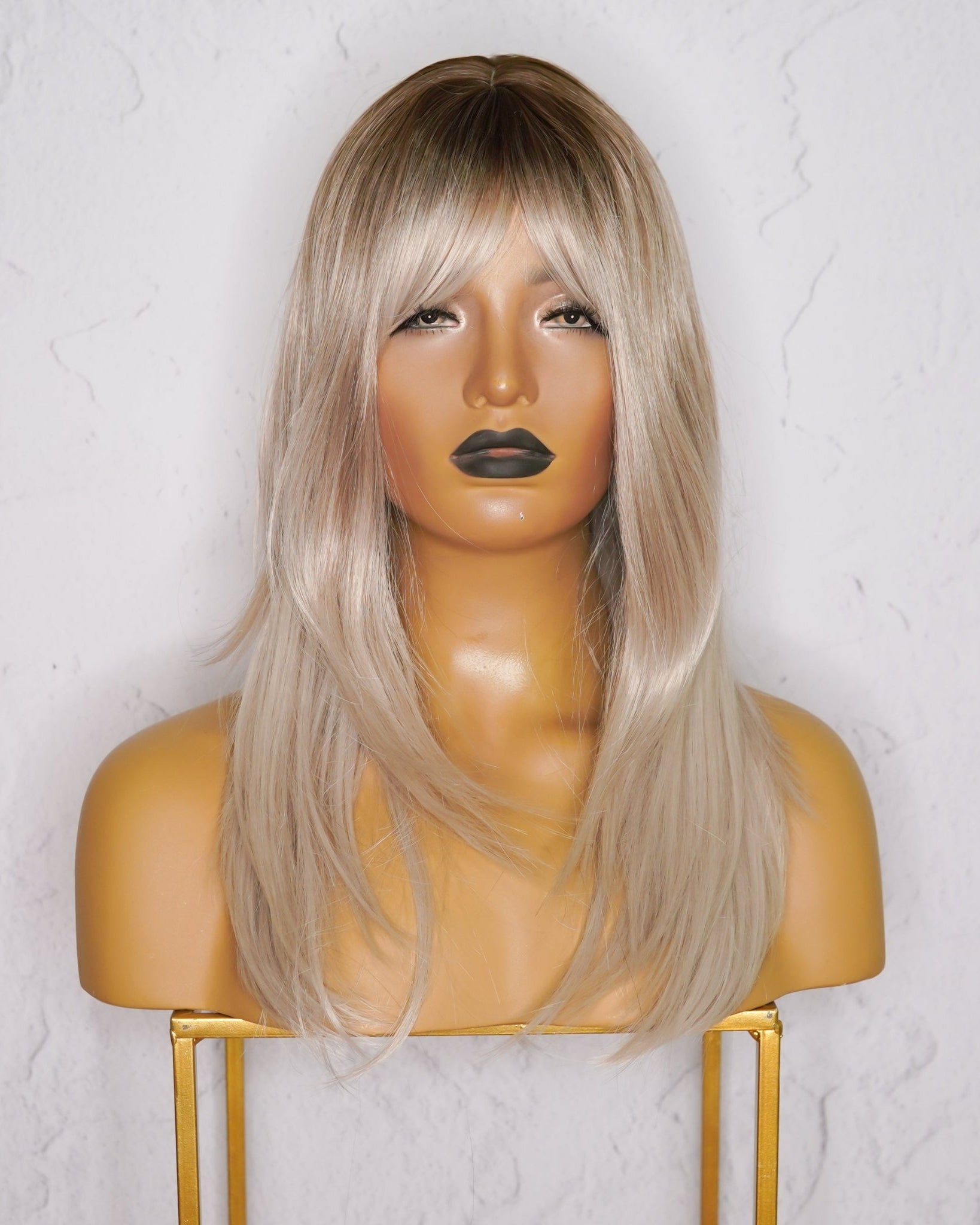 MELROSE Ombre Blonde Fringe Wig - Milk & Honey Wigs