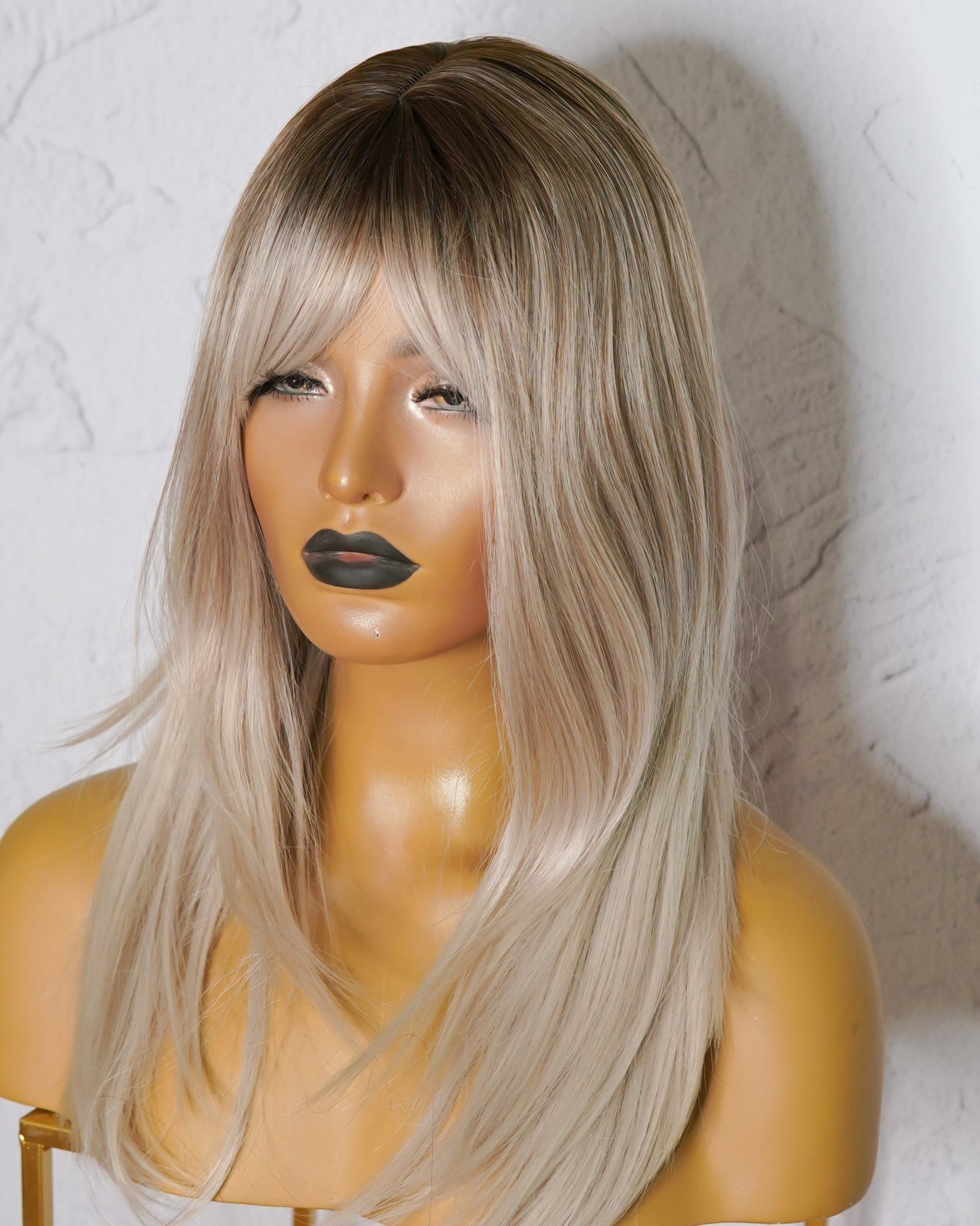 MELROSE Ombre Blonde Fringe Wig - Milk & Honey Wigs