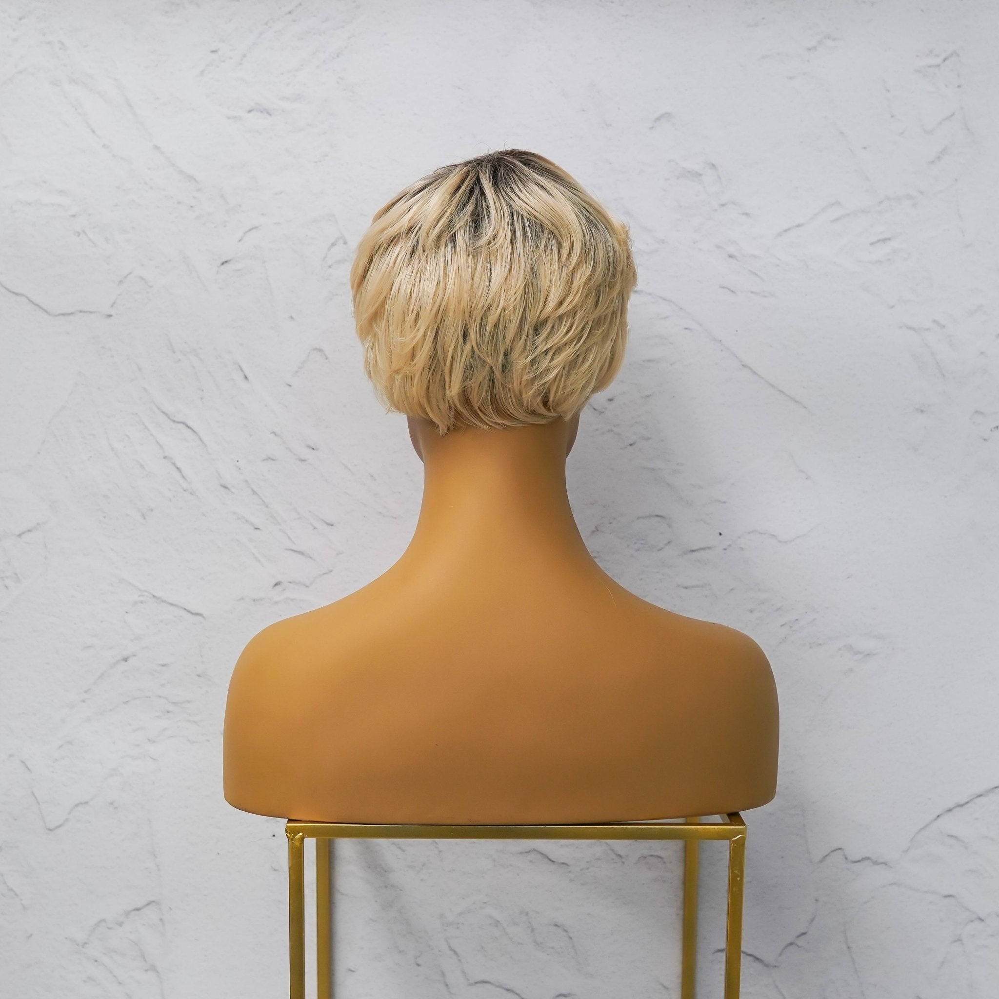 AUDREY Ombre Blonde Fringe Wig - Milk & Honey Wigs
