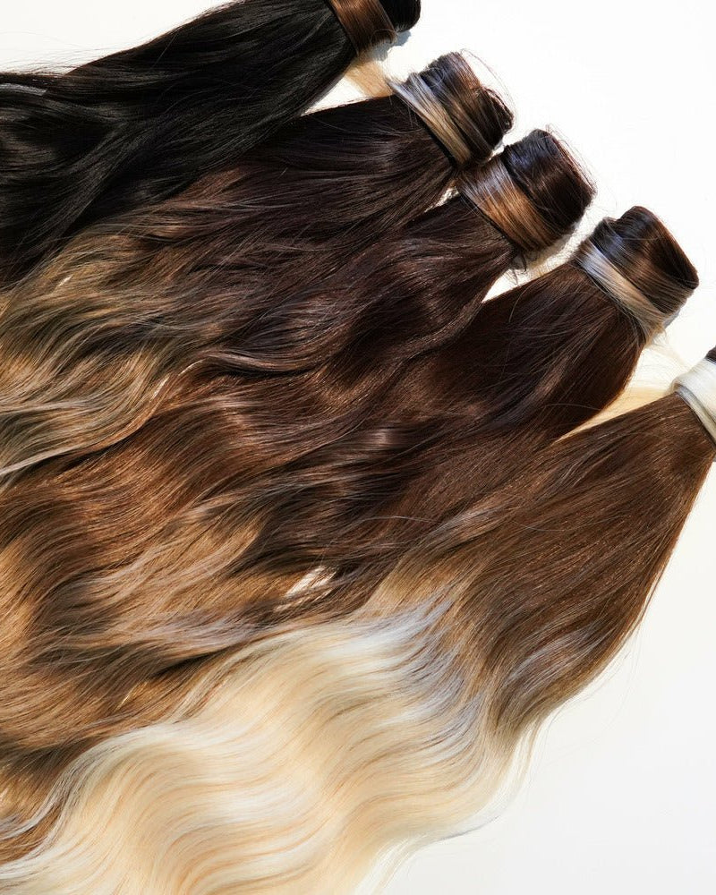 ELIZA Synthetic 18” Ombre Wavy Ponytail - Milk & Honey Wigs