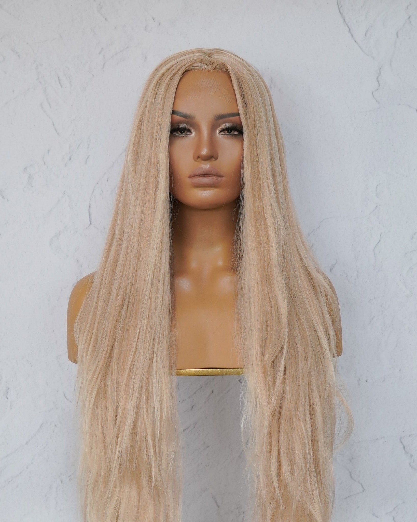 HANNAH Beach Blonde Lace Front Wig - Milk & Honey Wigs
