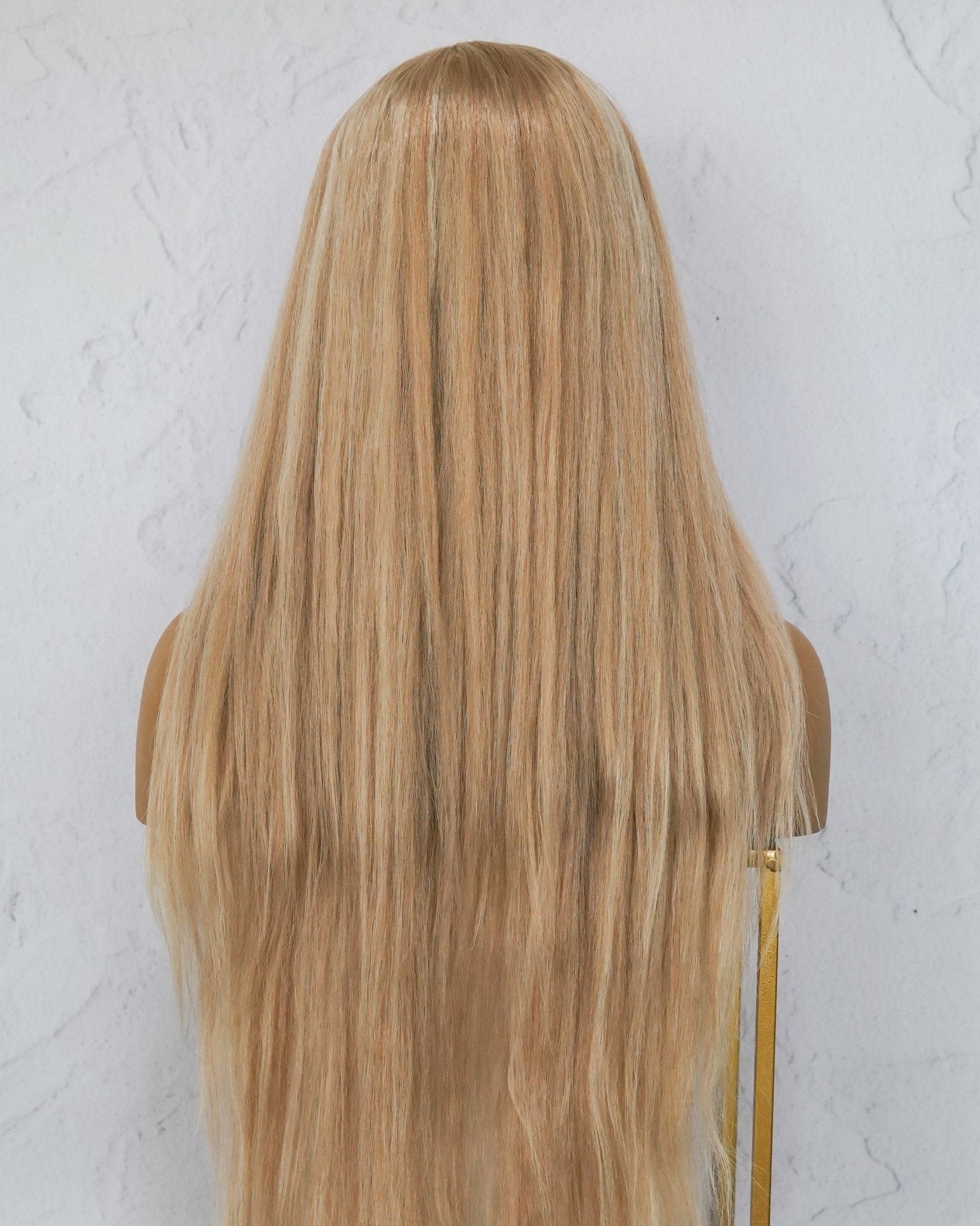 HANNAH Beach Blonde Lace Front Wig - Milk & Honey Wigs