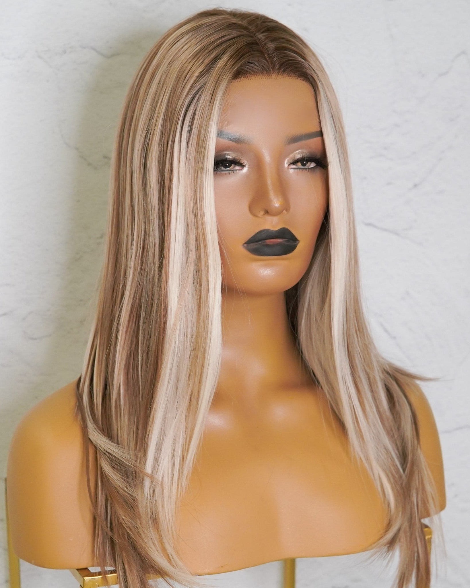 LINDSAY Ombre Blonde Lace Front Wig - Milk & Honey Wigs