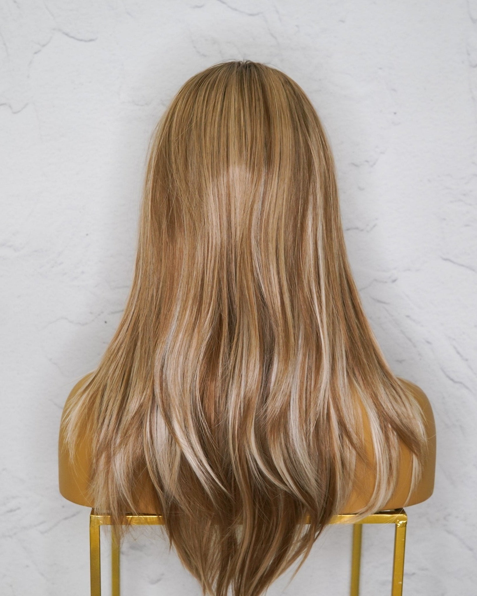 LINDSAY Ombre Blonde Lace Front Wig - Milk & Honey Wigs