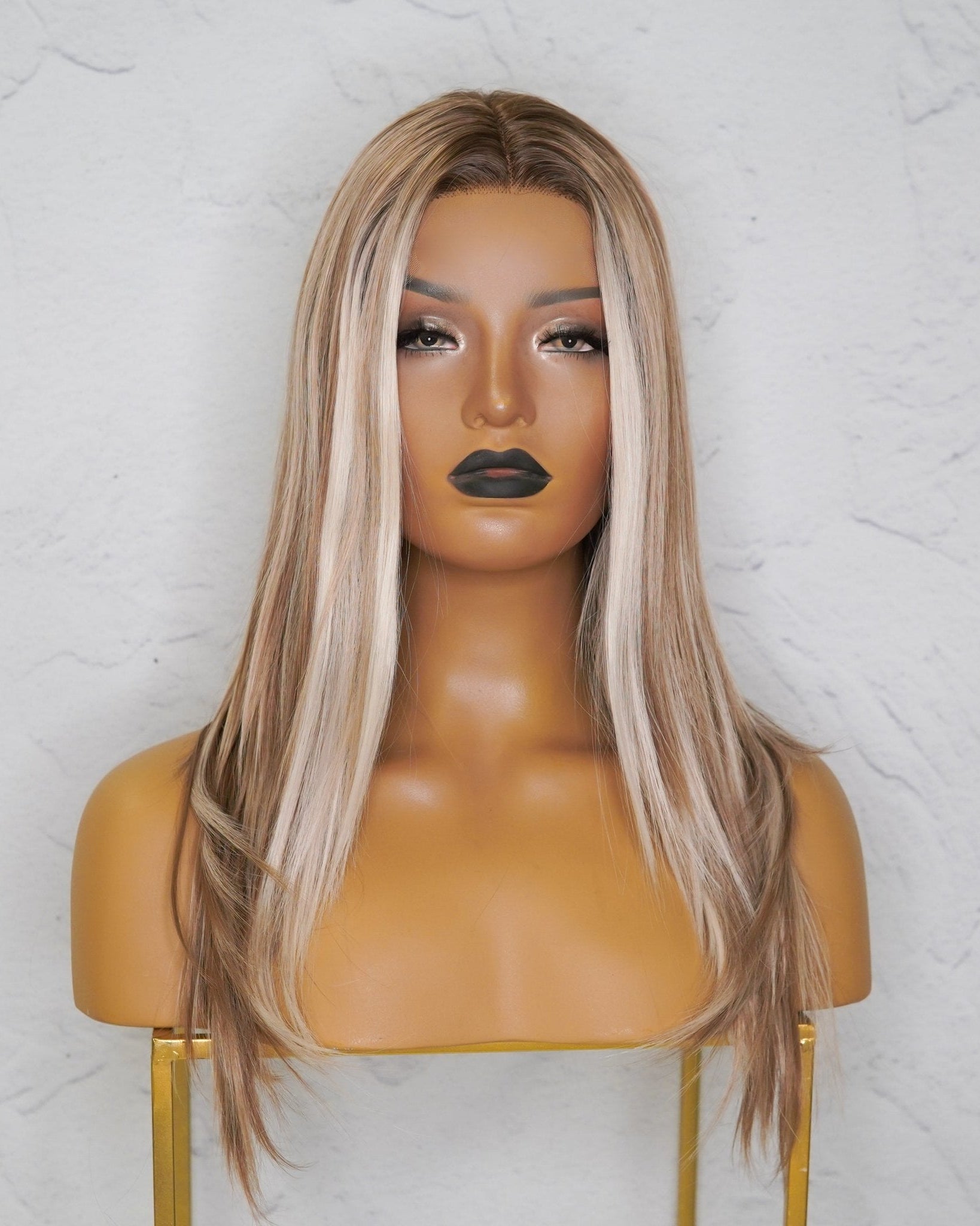 LINDSAY Ombre Blonde Lace Front Wig - Milk & Honey Wigs