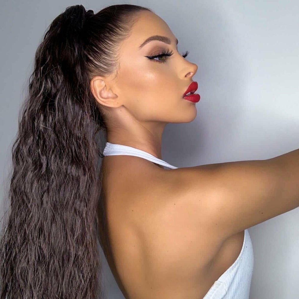 TEGAN wavy synthetic ponytail, 26 inch | Milk & Honey Wigs