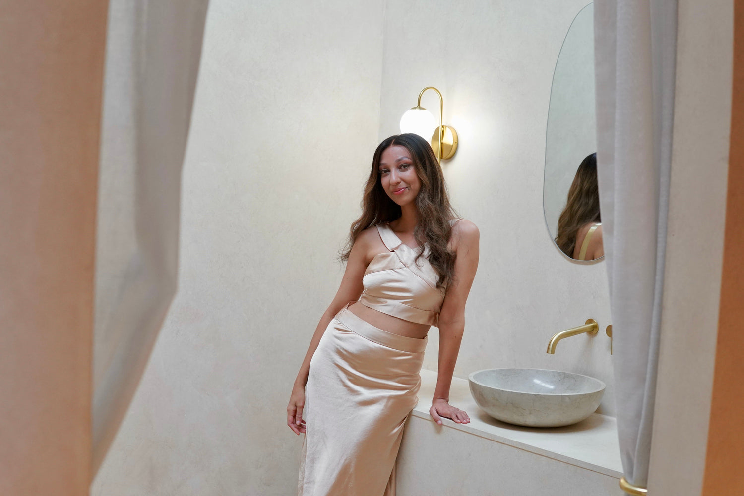 How to Secure a Wig Without Glue or Tape