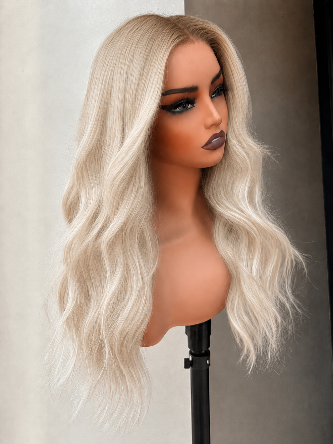 AVALON 18 INCH - Blonde - Human Hair Wig