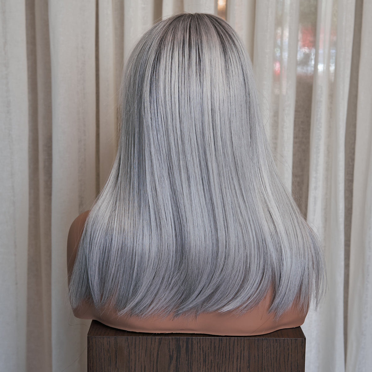 Genesis Hand Tied™ 16" - Iced Silver