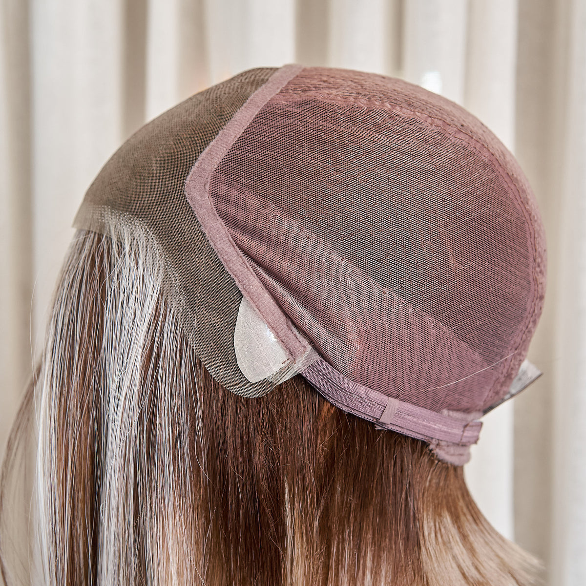 Genesis Hand Tied™ 10" Bob - Golden Bronde