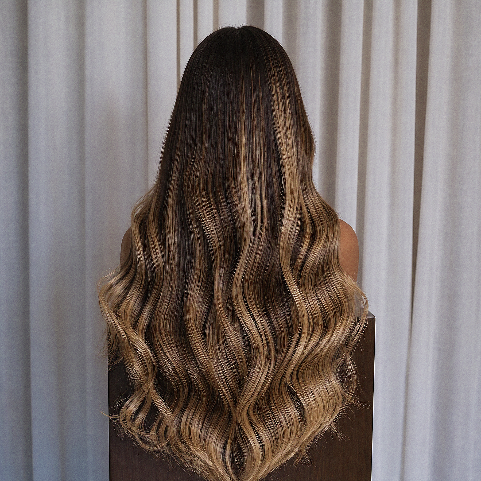 CARTER 22 INCH - Lived In Brunette - Human Hair Wig