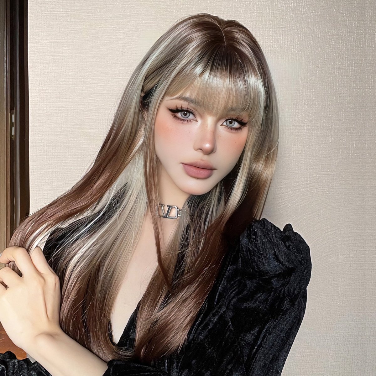 Ash Blonde and Chestnut Brown Layered Wig - MARKETPLACE - Milk &amp; Honey Wigs