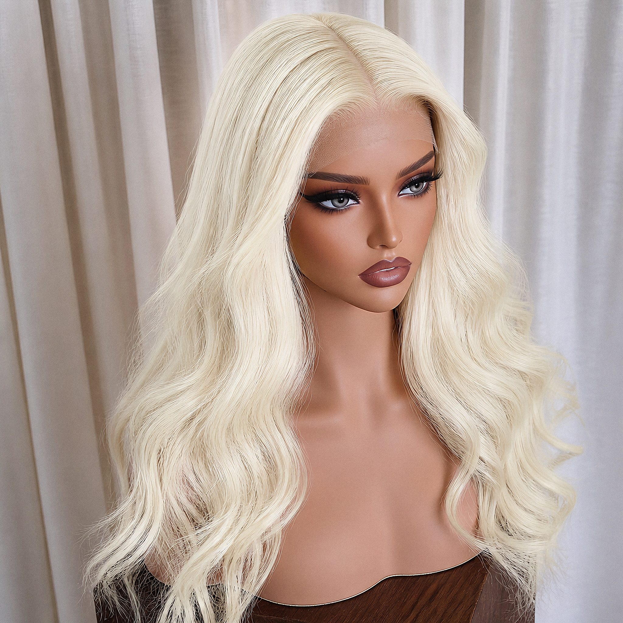 ASHANTI 18 INCH - Blonde - Human Hair Wig