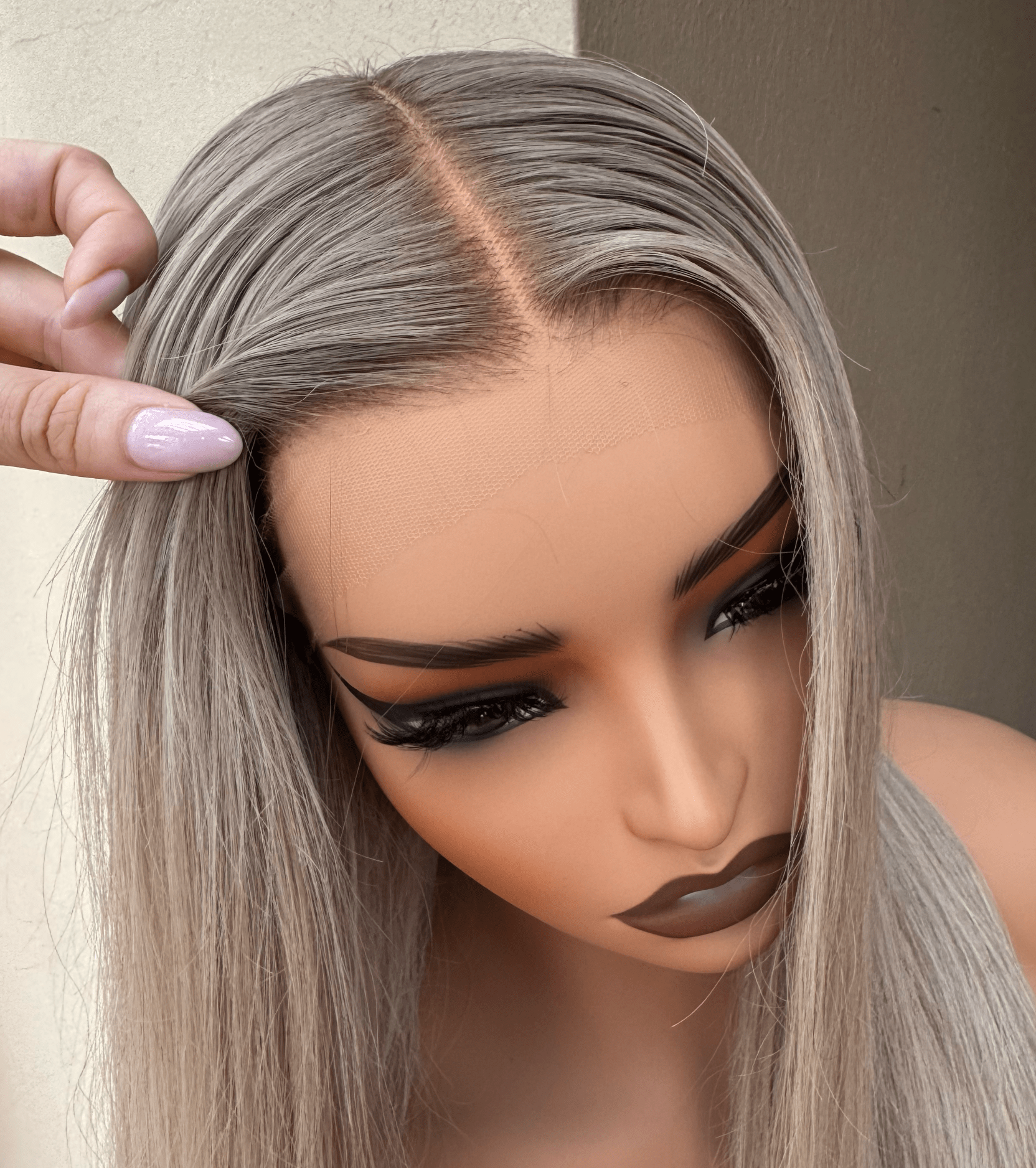 WINNY BOB - Ash Blonde - Human Hair Wig | Blonde, 20 Inch, Mono Lace Front, Human Hair | Milk &amp; Honey Wigs
