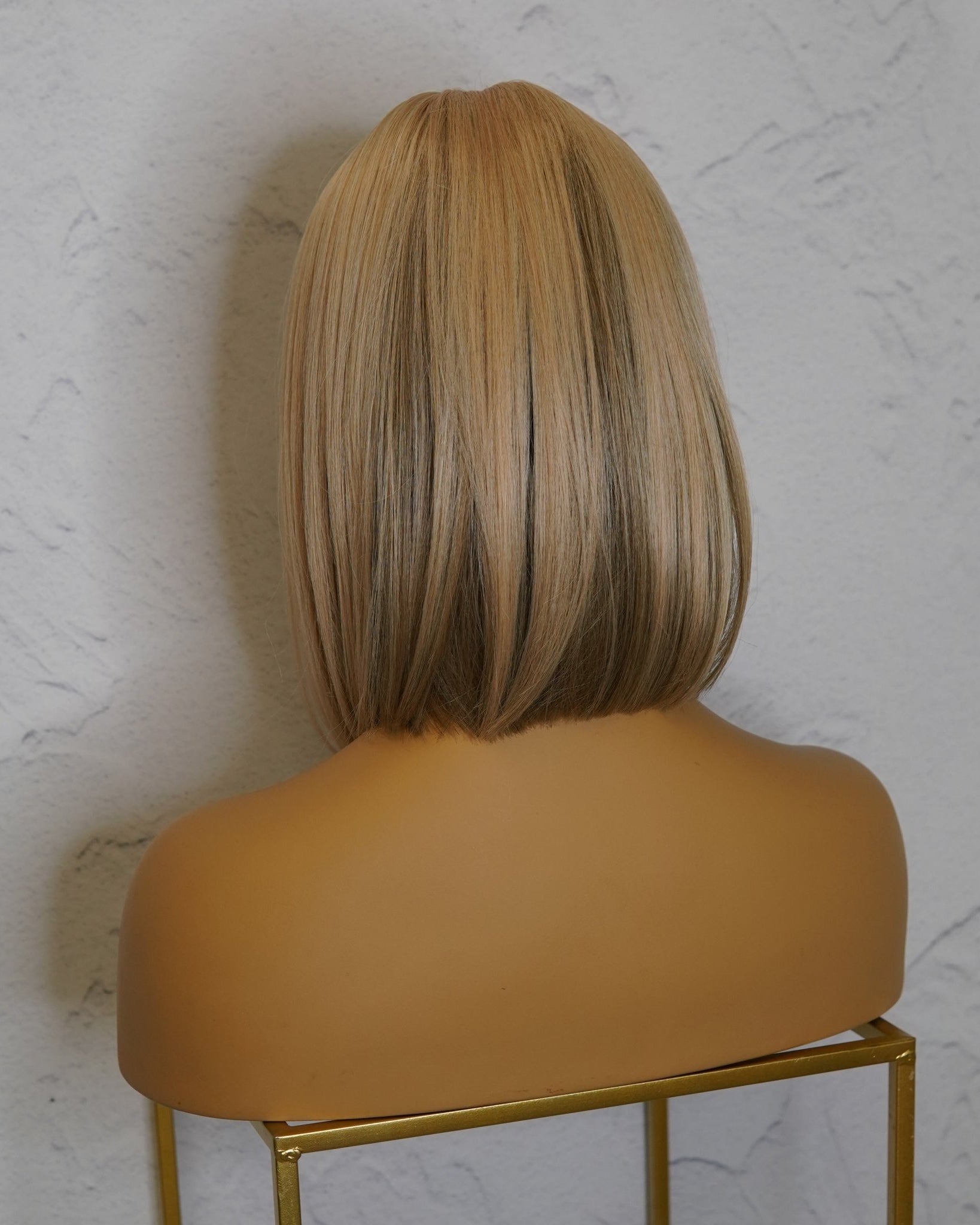 FRANKIE Blonde Lace Front Wig - Milk & Honey