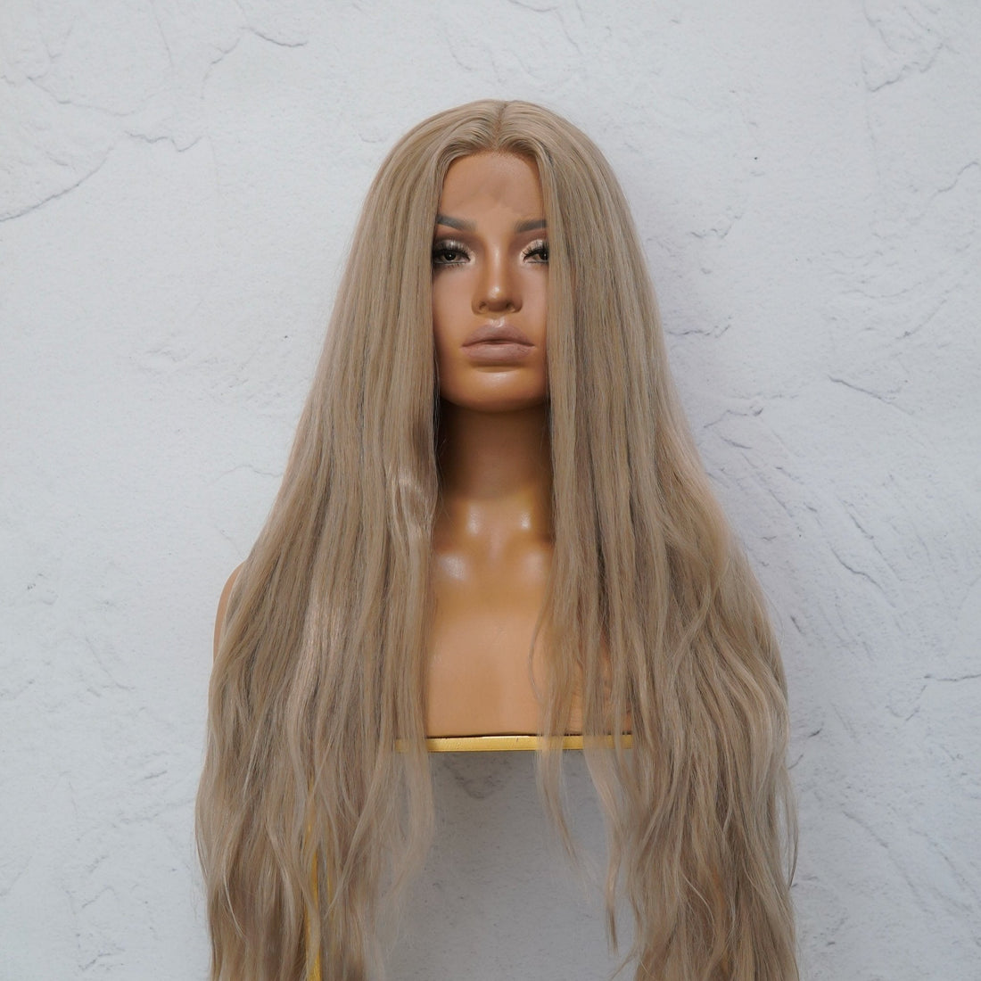 HANNAH Ash Blonde Lace Front Wig - Milk &amp; Honey Wigs