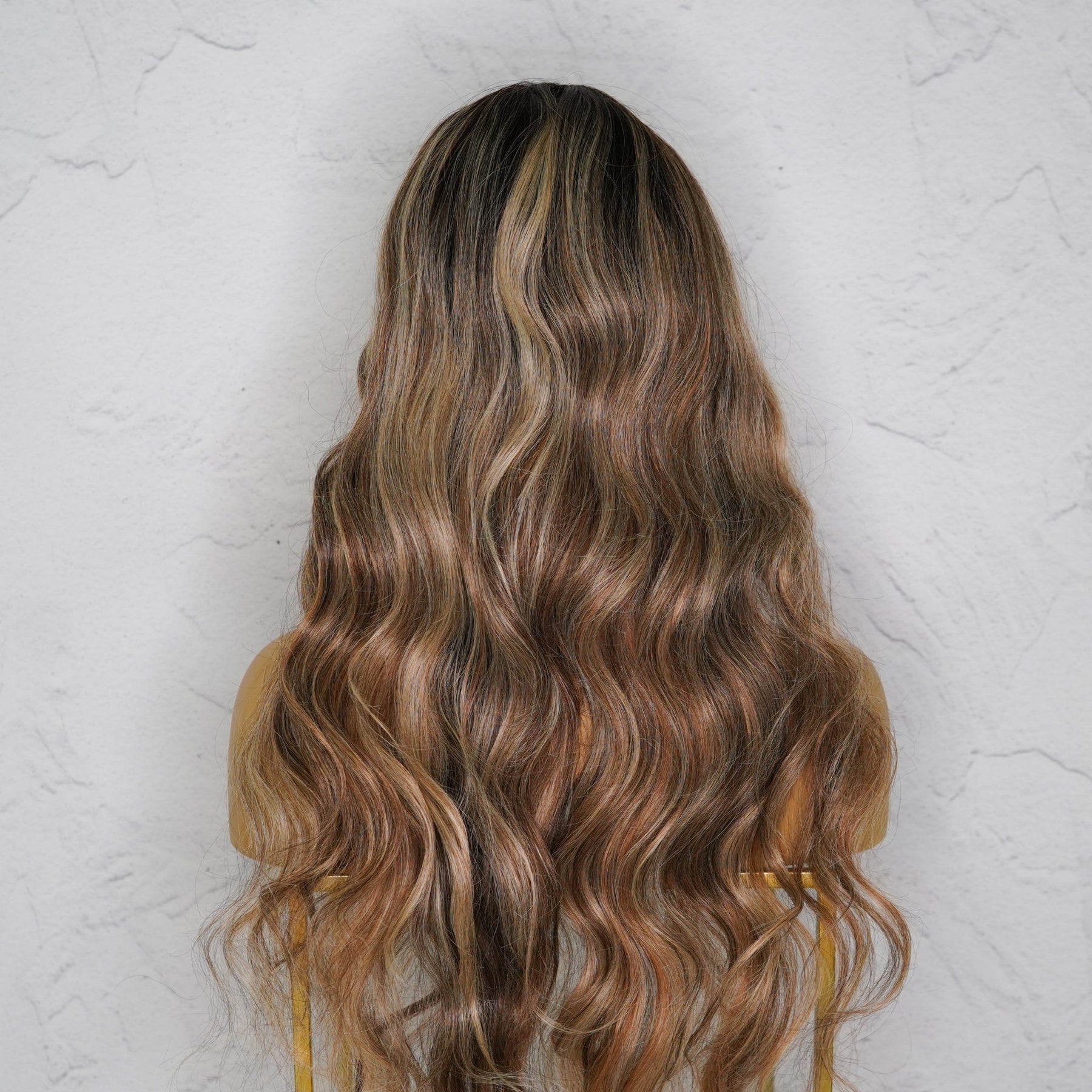 HENLEY Ombre Lace Fringe Wig - Milk & Honey