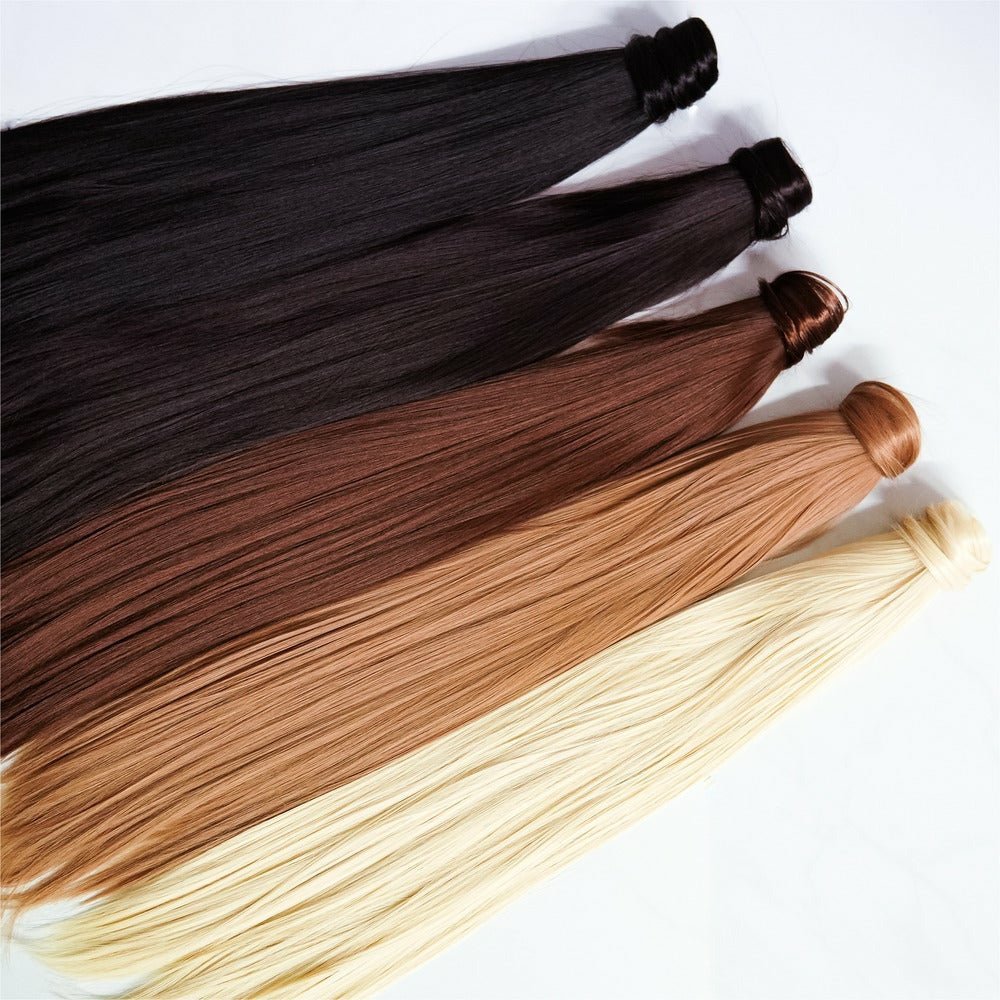 KIRA synthetic straight ponytail, 26 inch | Milk &amp; Honey Wigs
