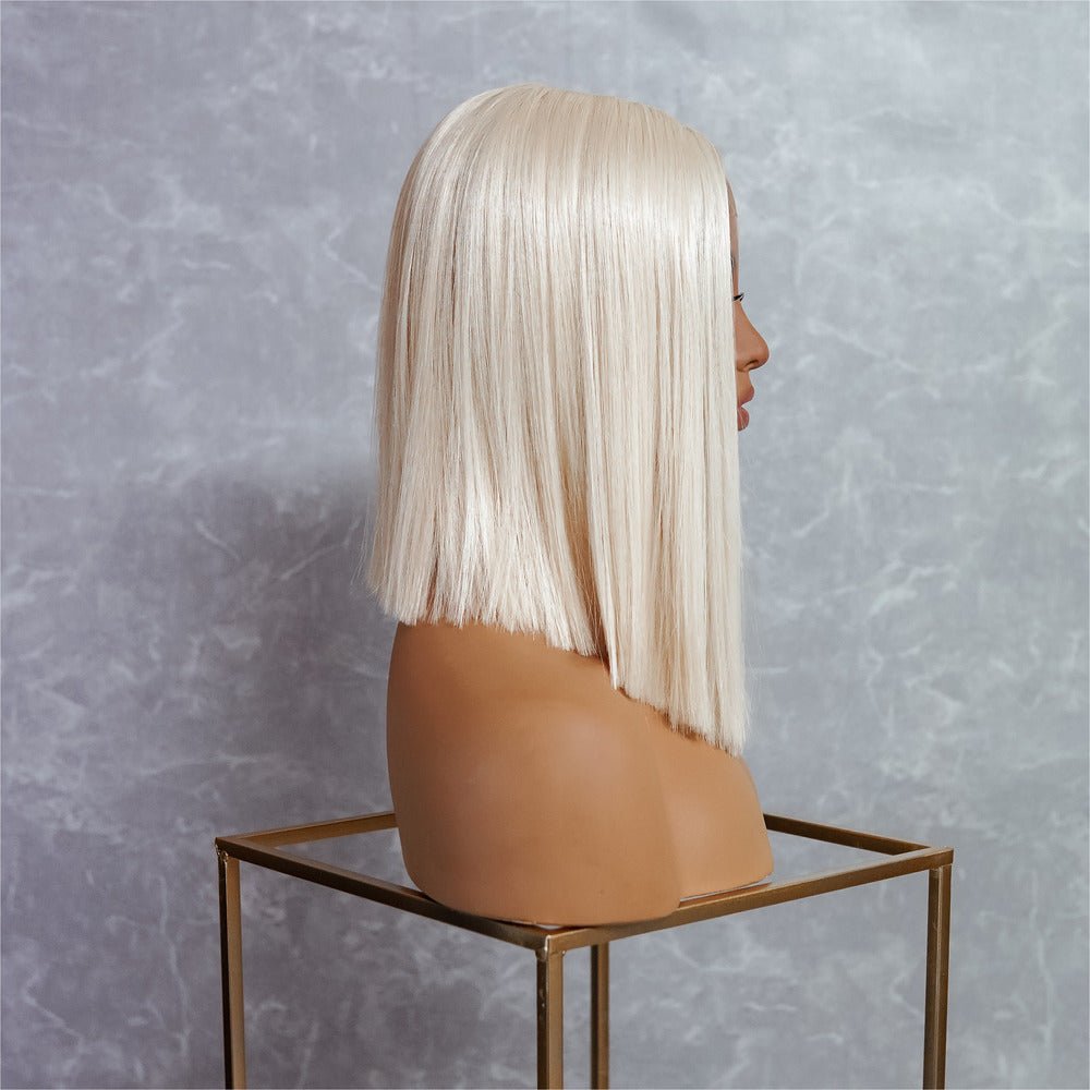 LAURA Blonde Lace Front Wig - Milk & Honey