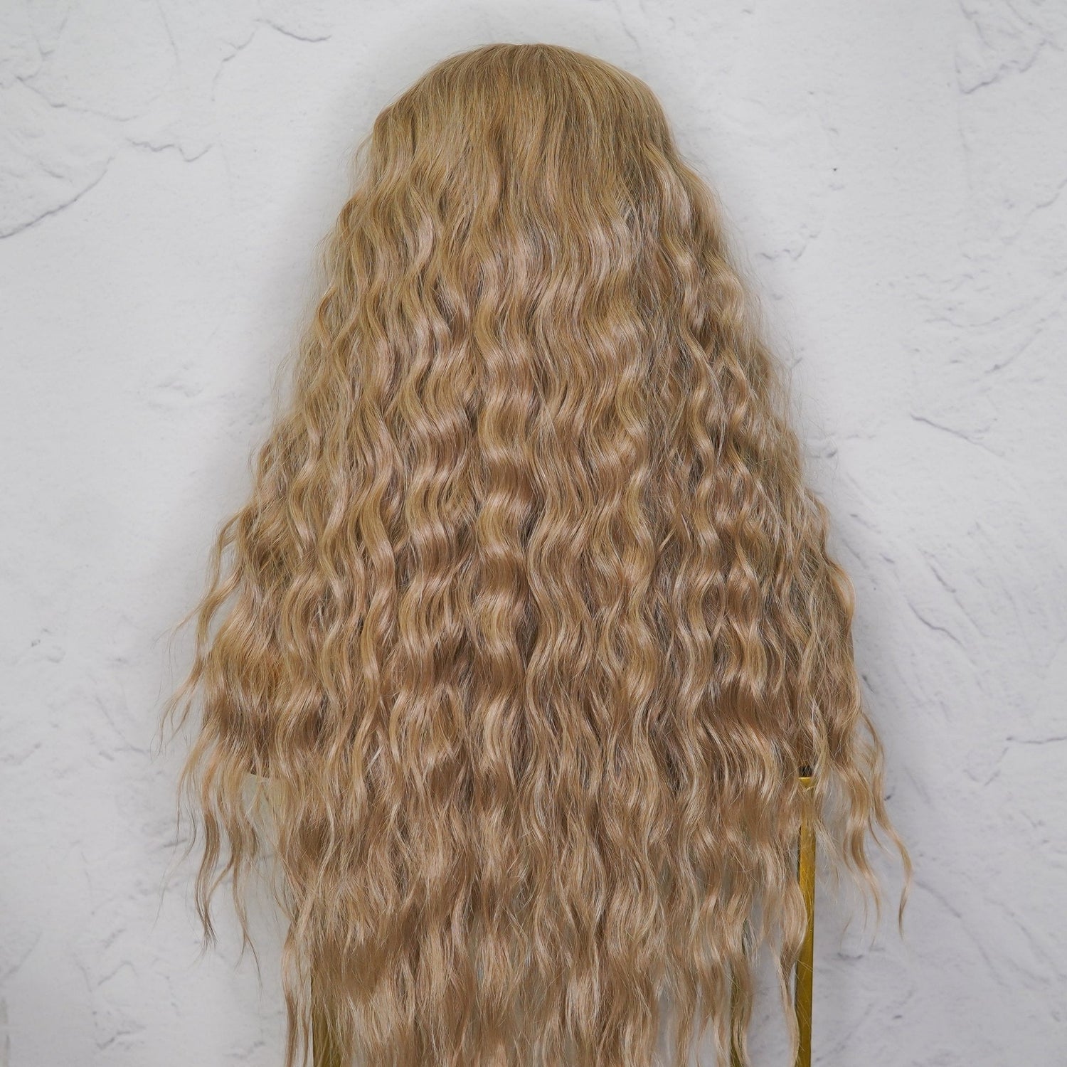 LILY 30&quot; Beach Blonde Lace Front Wig - Milk &amp; Honey Wigs