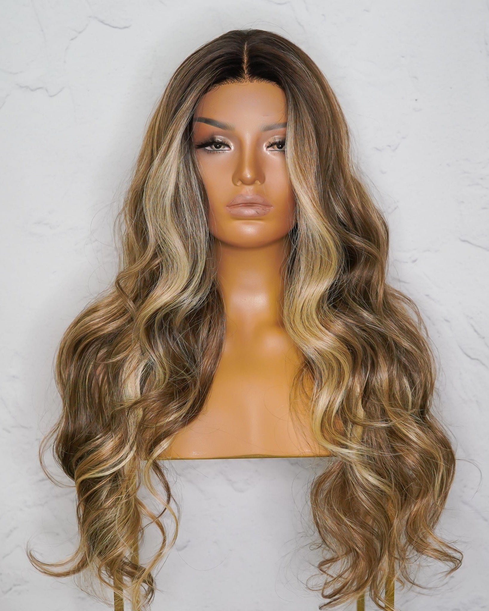 POLLY Ombre 30" Lace Front Wig - Milk & Honey
